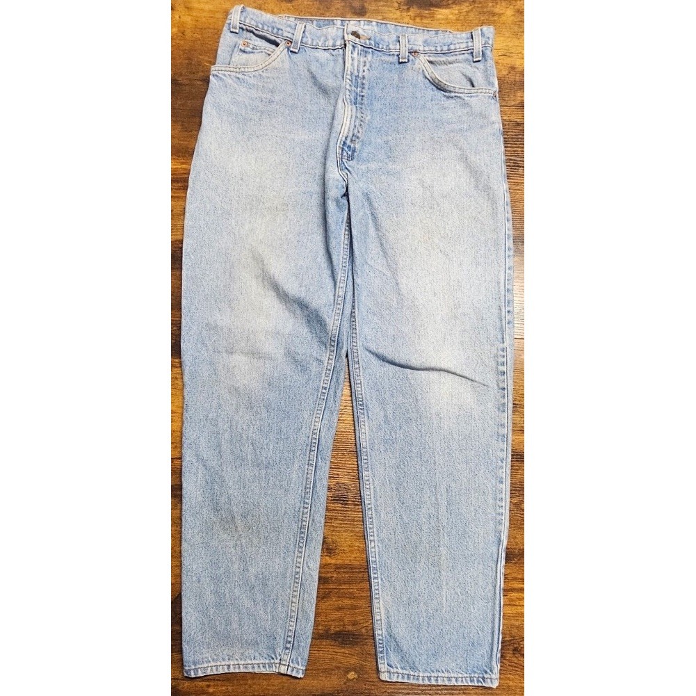 Vtg Levis 550 Relaxed Fit Jeans 36x31 Blue Denim Straight Leg Light Wash Usa